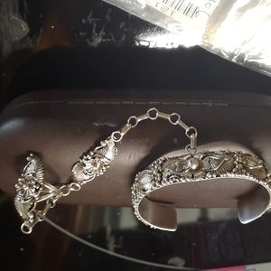 Absolutely gorgeous sterling silver native American slave bracelet